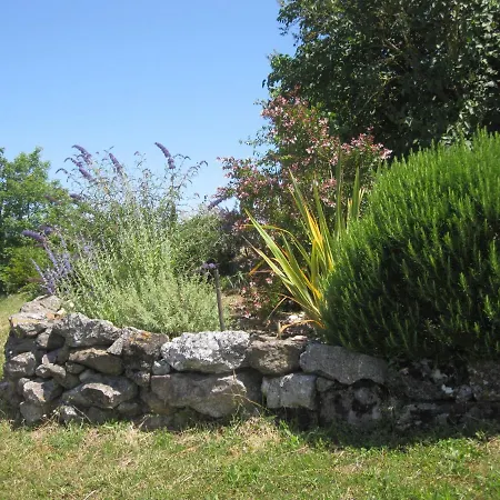 Bed & Breakfast Bellegarde 3*