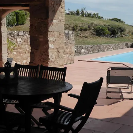 Bellegarde Oda ve Kahvaltı Saint-Gauzens